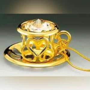 24K GOLD PLATED TEA CUP WITH SWAROVSKI CRYSTAL ORNAMENT
1-1/4" NEW